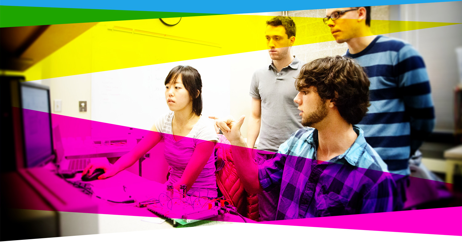 Illinois students discussing a topic in class